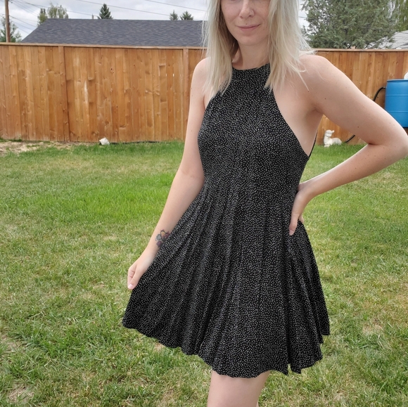 URBAN OUTFITTERS polka dot dress